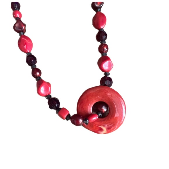 NEW Teething necklace for mom - Picture 2 of 3